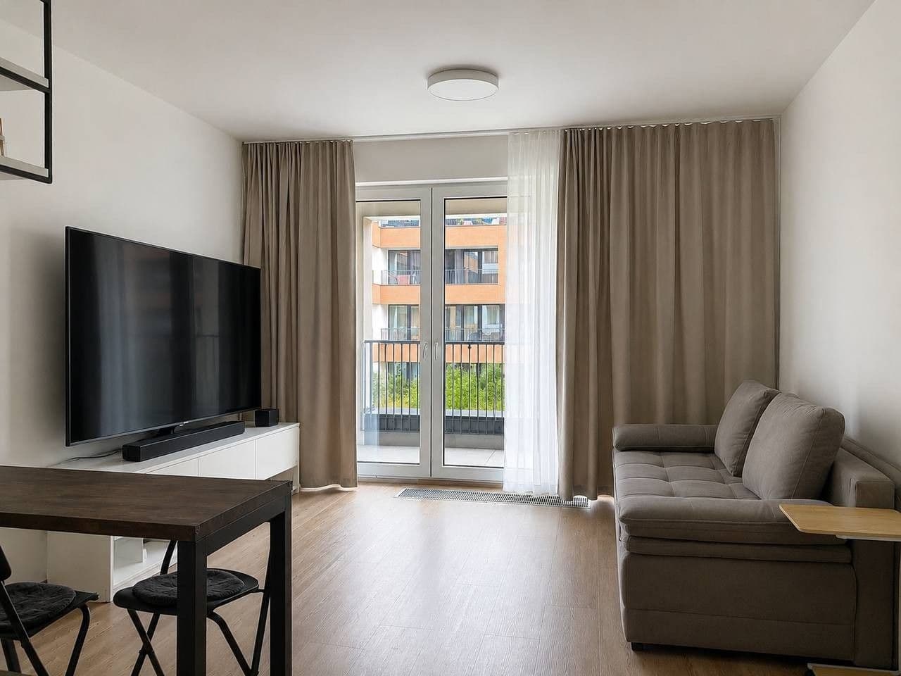 Prenájom bytu 1-izbový 32 m², Poděbradská, Praha, Praha Prenájom bytu 1-izbový 32 m², Poděbradská, Praha, Praha