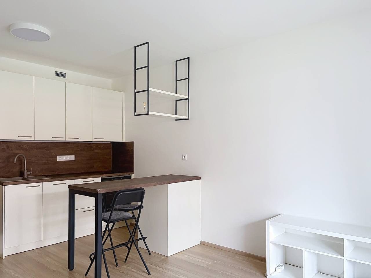 Prenájom bytu 1-izbový 32 m², Poděbradská, Praha, Praha Prenájom bytu 1-izbový 32 m², Poděbradská, Praha, Praha