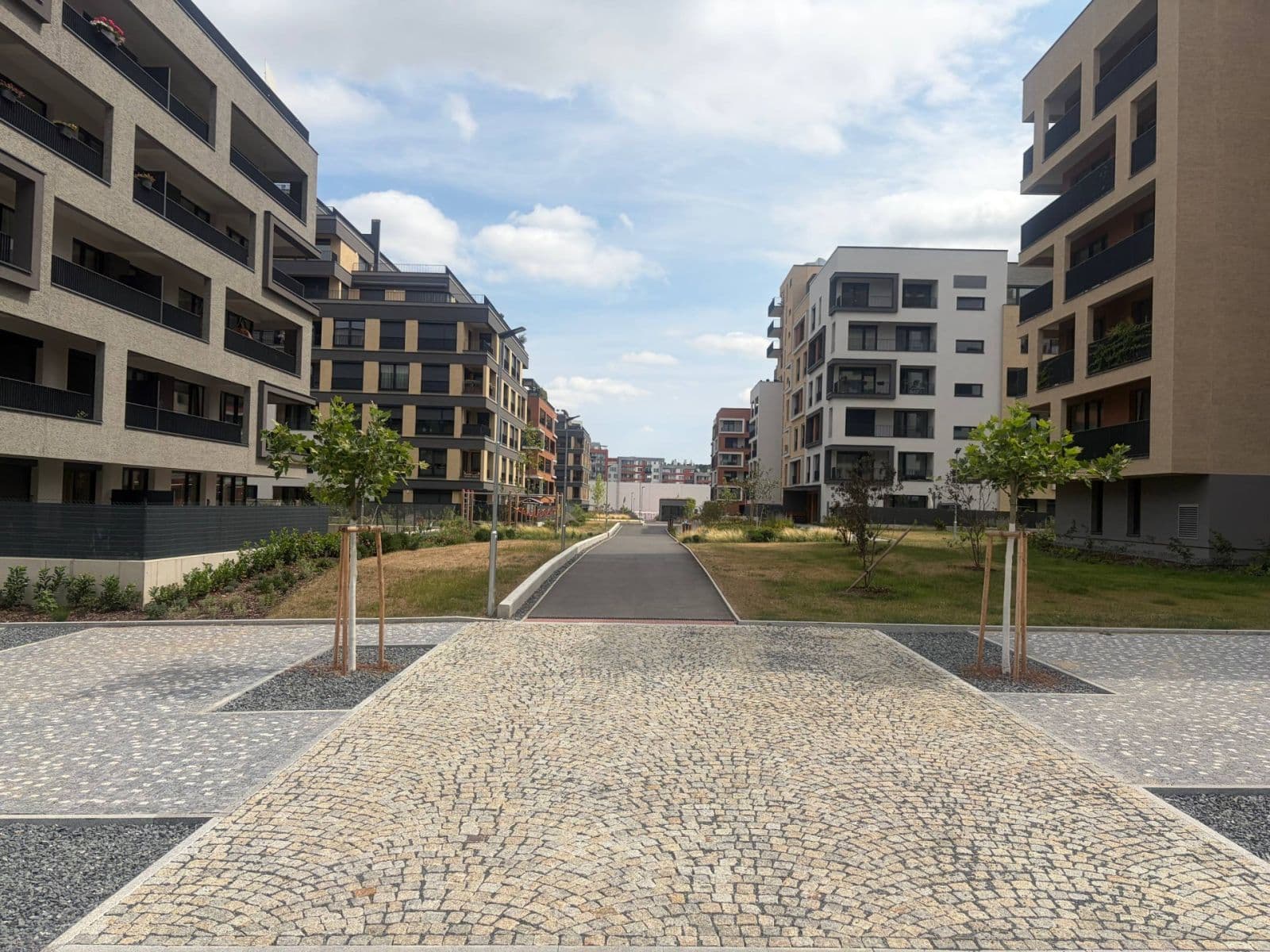 Prenájom bytu 1-izbový 32 m², Poděbradská, Praha, Praha Prenájom bytu 1-izbový 32 m², Poděbradská, Praha, Praha