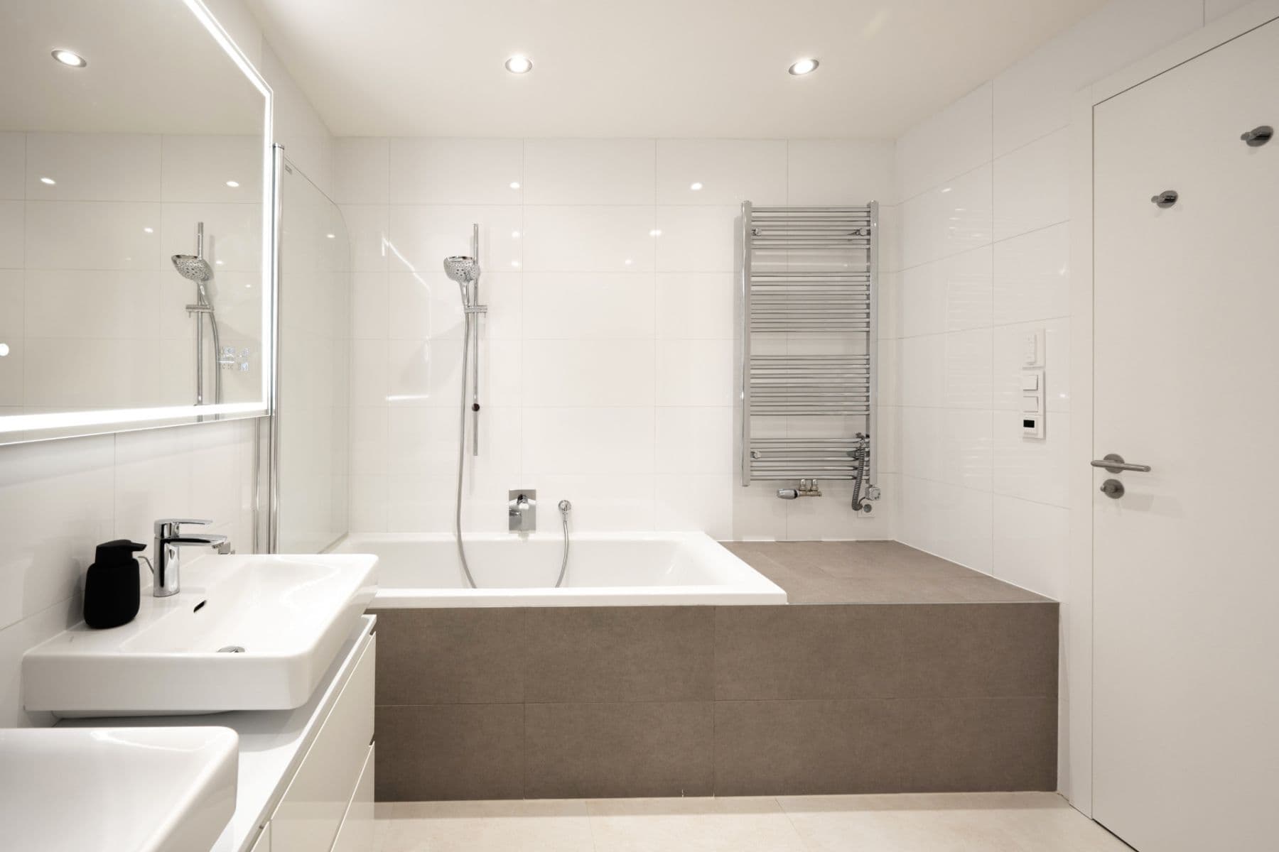 Predaj bytu 4-izbový 116 m², Na Korábě, Praha, Praha Predaj bytu 4-izbový 116 m², Na Korábě, Praha, Praha