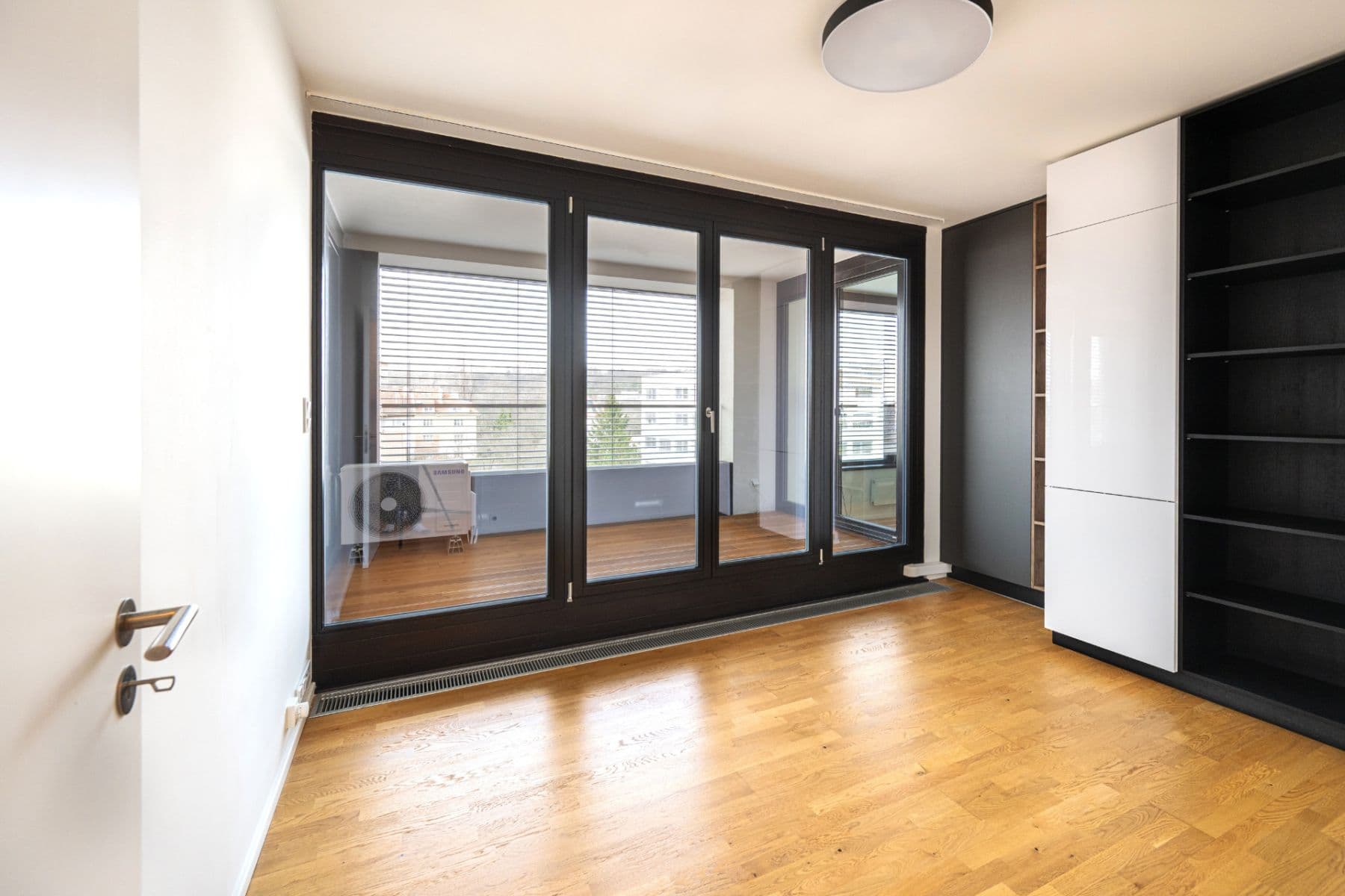 Predaj bytu 4-izbový 116 m², Na Korábě, Praha, Praha Predaj bytu 4-izbový 116 m², Na Korábě, Praha, Praha