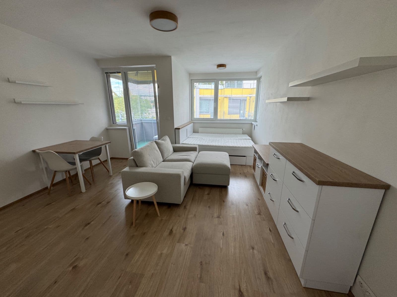 Prenájom bytu 1-izbový 35 m², Šífařská, Praha, Praha Prenájom bytu 1-izbový 35 m², Šífařská, Praha, Praha