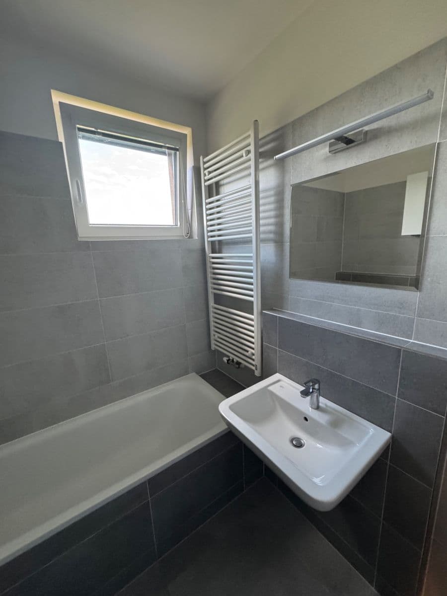 Prenájom bytu 1-izbový 35 m², Šífařská, Praha, Praha Prenájom bytu 1-izbový 35 m², Šífařská, Praha, Praha