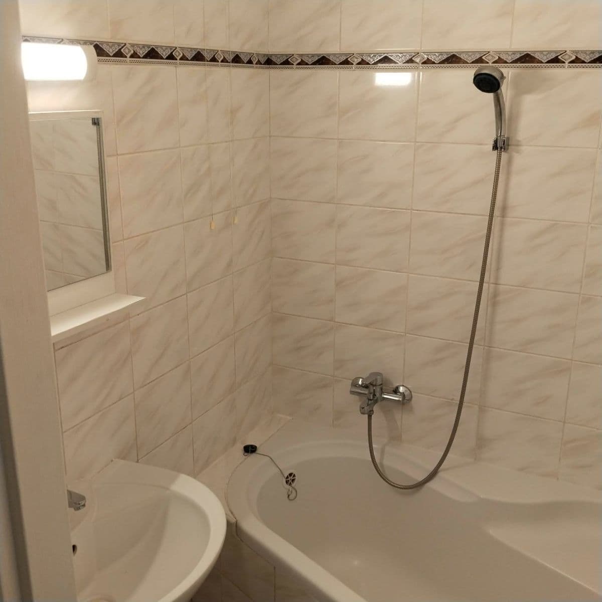 Predaj bytu 2-izbový 64 m², Ahepjukova, Ostrava, Moravskoslezský kraj Predaj bytu 2-izbový 64 m², Ahepjukova, Ostrava, Moravskoslezský kraj