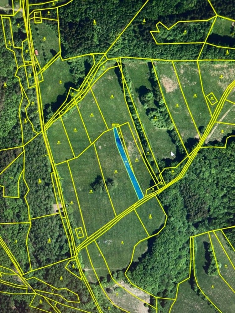 Predaj pozemku 2.445 m², Podkopná Lhota, Zlínský kraj Predaj pozemku 2.445 m², Podkopná Lhota, Zlínský kraj