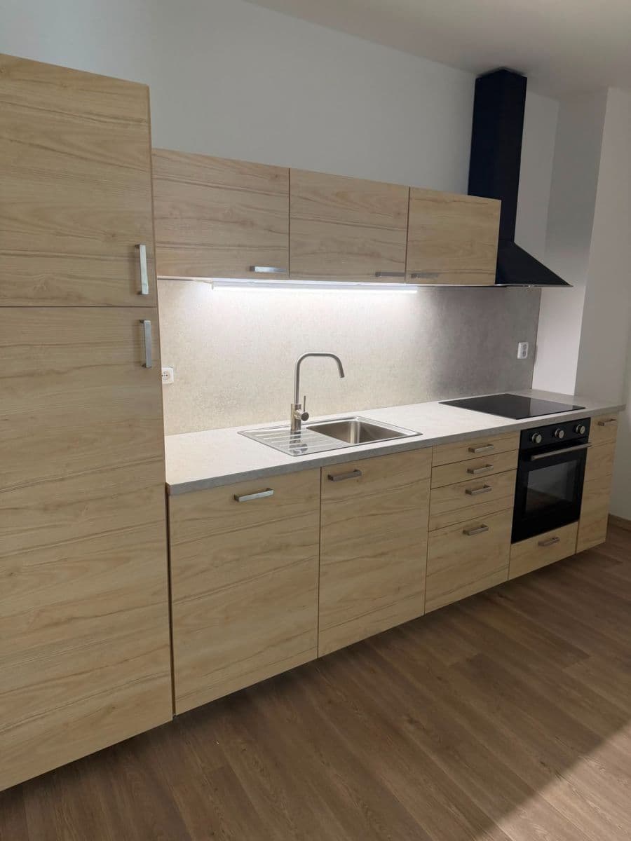 Prenájom domu 88 m², pozemok 120 m², Příční, Brno, Jihomoravský kraj Prenájom domu 88 m², pozemok 120 m², Příční, Brno, Jihomoravský kraj