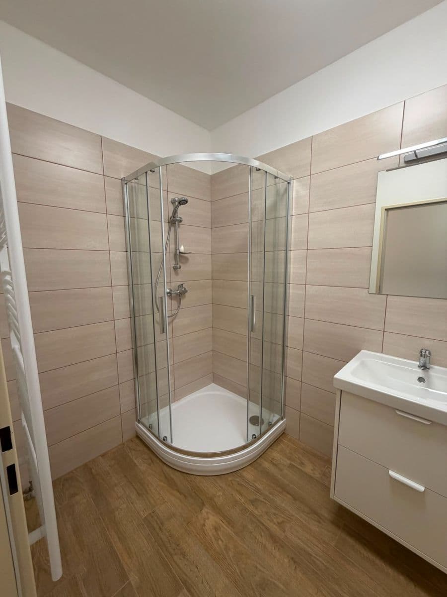 Prenájom domu 88 m², pozemok 120 m², Příční, Brno, Jihomoravský kraj Prenájom domu 88 m², pozemok 120 m², Příční, Brno, Jihomoravský kraj