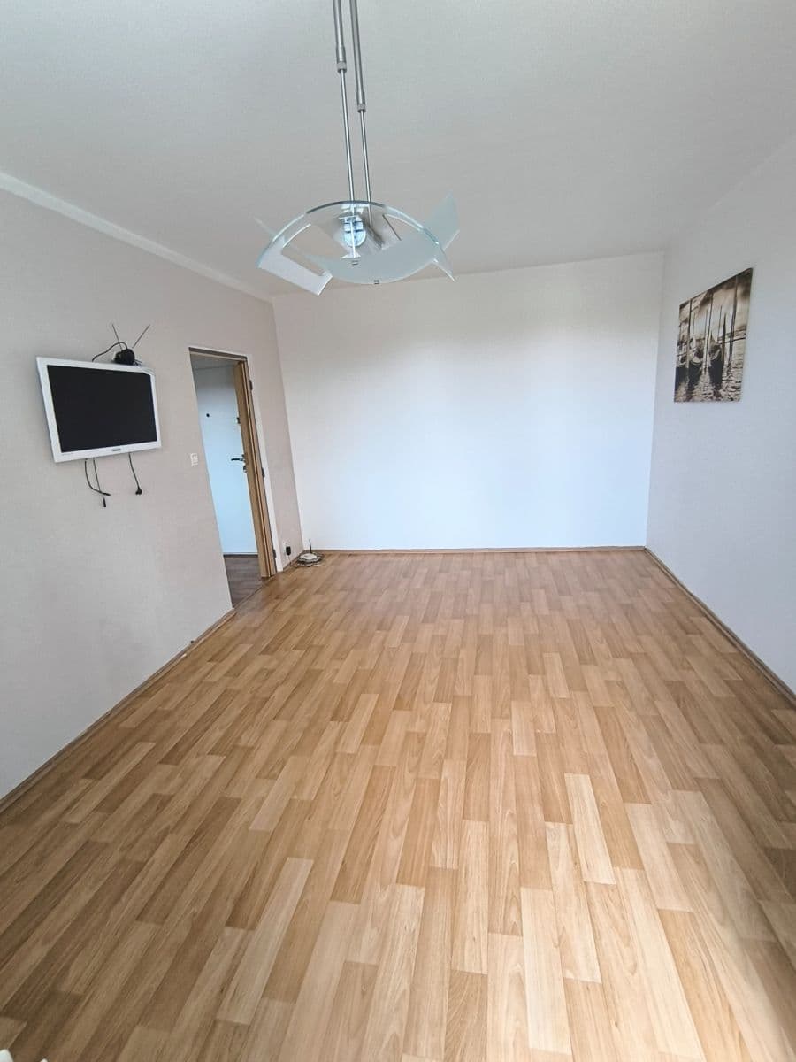 Prenájom bytu 1-izbový 38 m², Novoměstská, Brno, Jihomoravský kraj Prenájom bytu 1-izbový 38 m², Novoměstská, Brno, Jihomoravský kraj