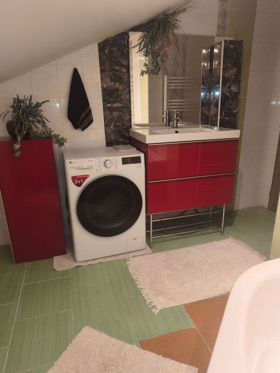Predaj domu 169 m², pozemok 648 m², K Jezu, Dolany, Středočeský kraj Predaj domu 169 m², pozemok 648 m², K Jezu, Dolany, Středočeský kraj