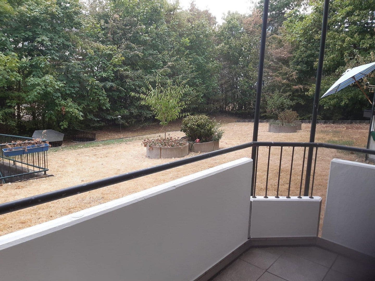 Prenájom bytu 2-izbový 40 m², Am Schloß Broich 15, Mülheim an der Ruhr, Severné Porýnie - Westfálsko Prenájom bytu 2-izbový 40 m², Am Schloß Broich 15, Mülheim an der Ruhr, Severné Porýnie - Westfálsko
