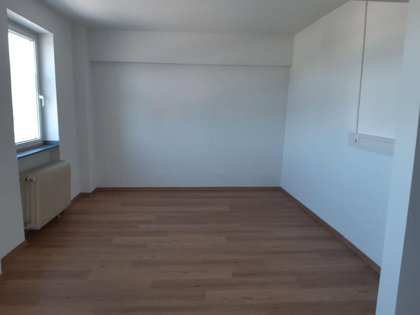 Prenájom nebytového priestoru 52 m², Münchener Straße 73, Essen, Severné Porýnie - Westfálsko Prenájom nebytového priestoru 52 m², Münchener Straße 73, Essen, Severné Porýnie - Westfálsko