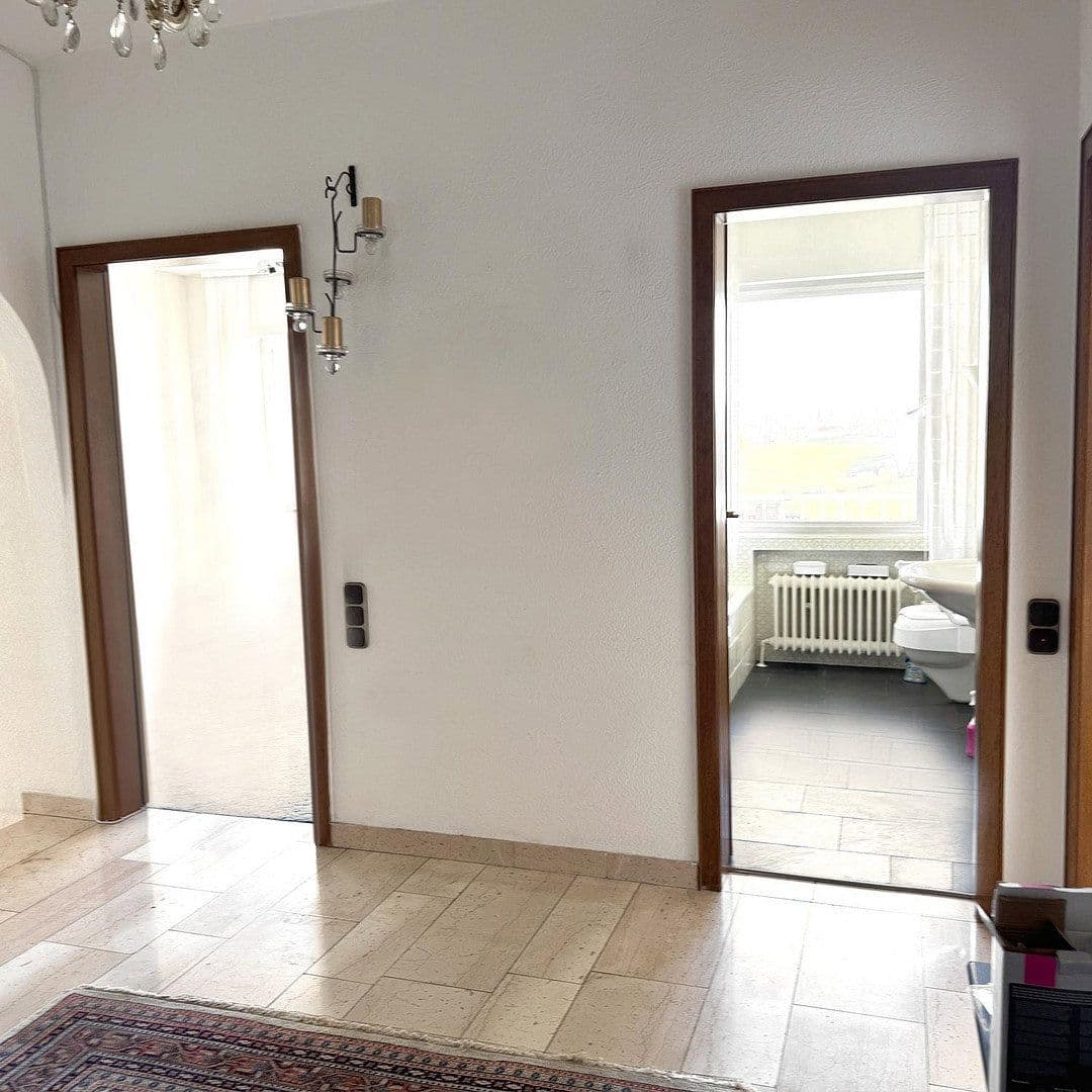 Predaj domu 182 m², pozemok 777 m², Fontanestr. 26, Lüdenscheid, Severné Porýnie - Westfálsko Predaj domu 182 m², pozemok 777 m², Fontanestr. 26, Lüdenscheid, Severné Porýnie - Westfálsko