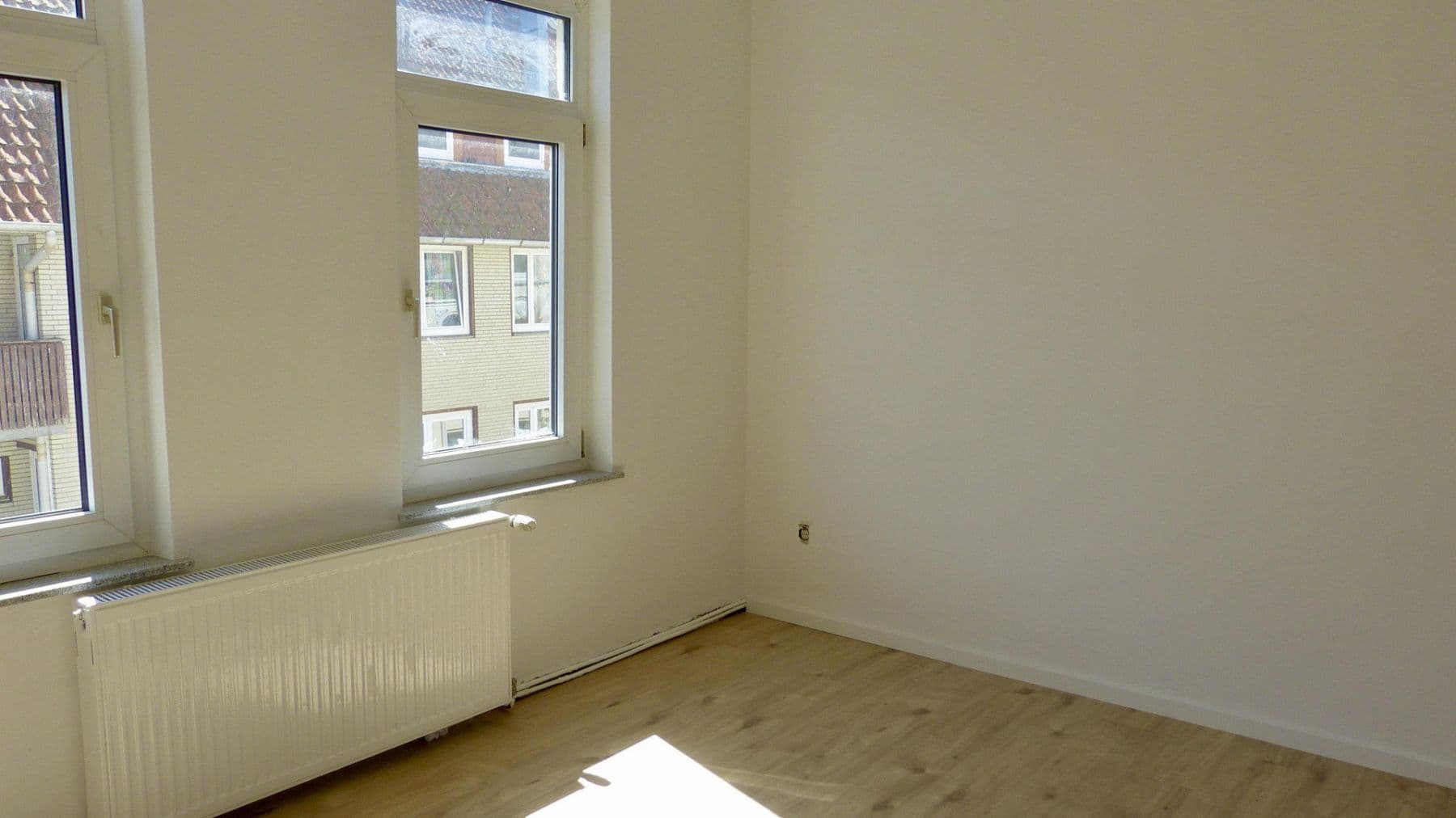 Prenájom bytu 2-izbový 47 m², Adolfstraße 16, Bremerhaven, Brémy Prenájom bytu 2-izbový 47 m², Adolfstraße 16, Bremerhaven, Brémy