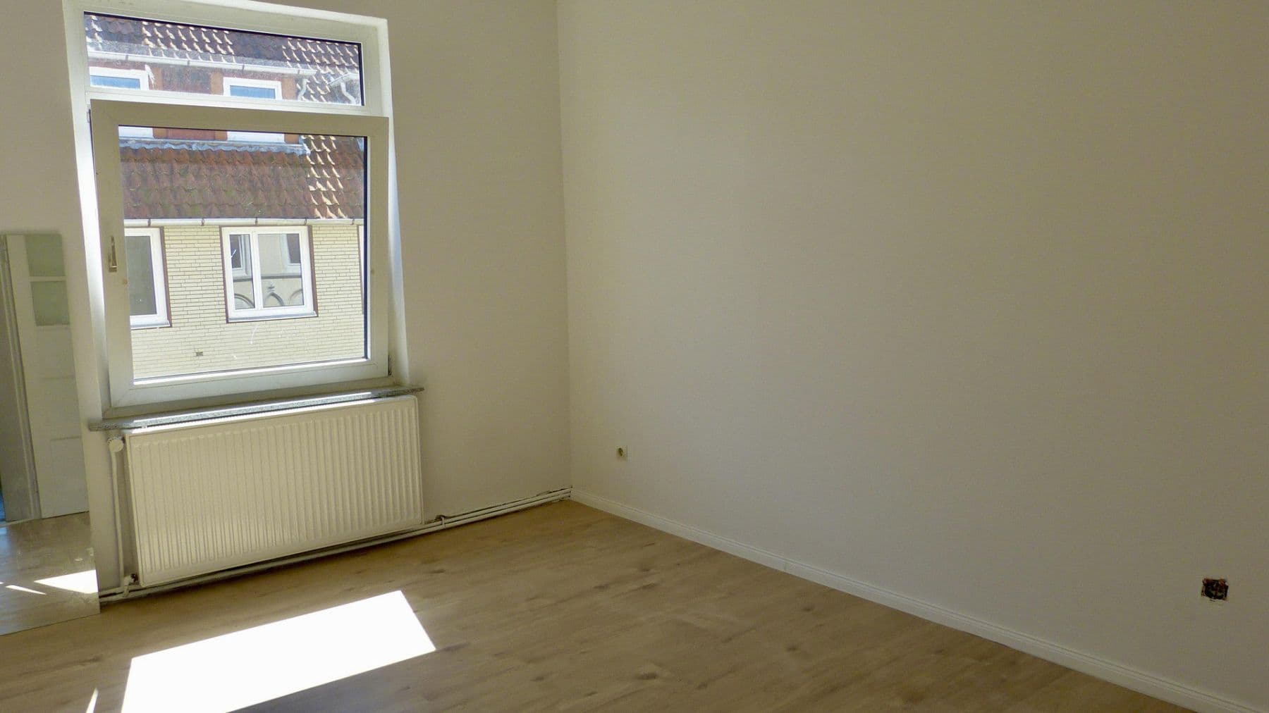 Prenájom bytu 2-izbový 47 m², Adolfstraße 16, Bremerhaven, Brémy Prenájom bytu 2-izbový 47 m², Adolfstraße 16, Bremerhaven, Brémy