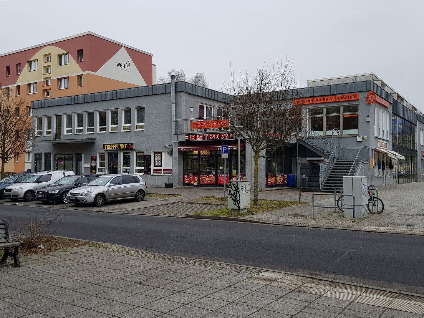 Prenájom nebytového priestoru 137 m², Rigaer Straße 23, Hennigsdorf, Brandenbursko Prenájom nebytového priestoru 137 m², Rigaer Straße 23, Hennigsdorf, Brandenbursko