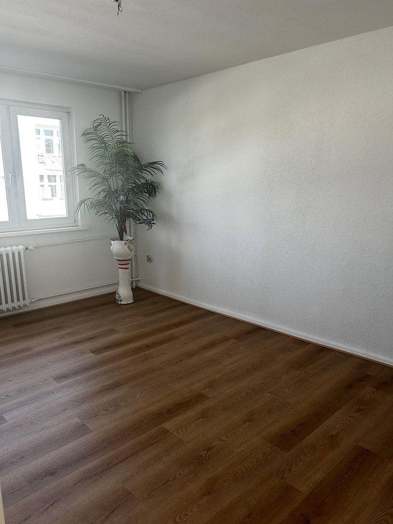 Predaj bytu 3-izbový 63 m², Berlin, Berlín Predaj bytu 3-izbový 63 m², Berlin, Berlín