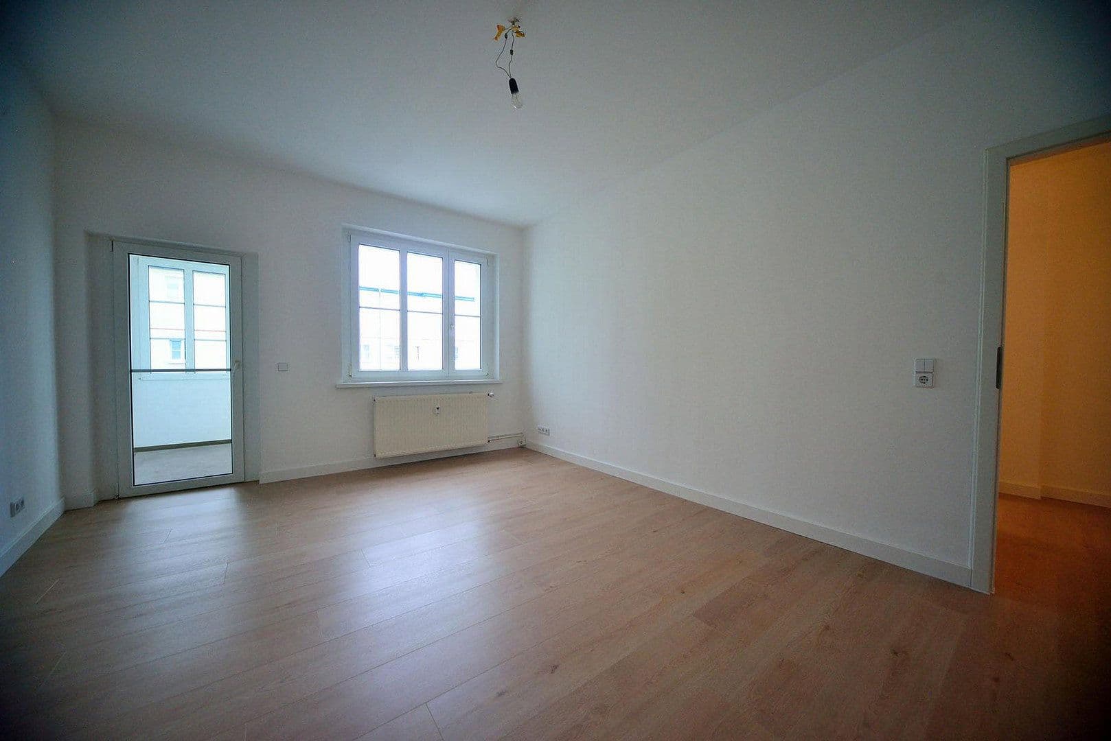 Predaj bytu 2-izbový 54 m², Schöneicher Straße, Berlin, Berlín Predaj bytu 2-izbový 54 m², Schöneicher Straße, Berlin, Berlín