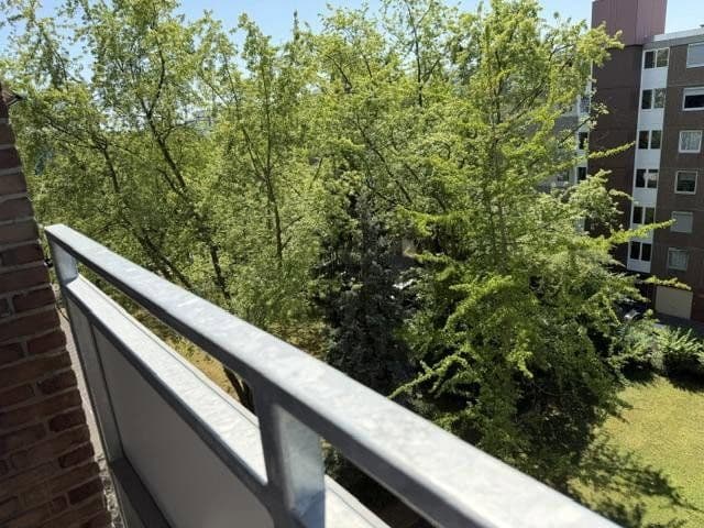 Prenájom bytu 2-izbový 42 m², Brüsseler Str. 33, Bonn, Severné Porýnie - Westfálsko Prenájom bytu 2-izbový 42 m², Brüsseler Str. 33, Bonn, Severné Porýnie - Westfálsko