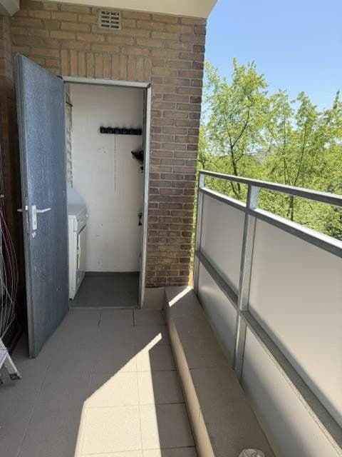 Prenájom bytu 2-izbový 42 m², Brüsseler Str. 33, Bonn, Severné Porýnie - Westfálsko Prenájom bytu 2-izbový 42 m², Brüsseler Str. 33, Bonn, Severné Porýnie - Westfálsko