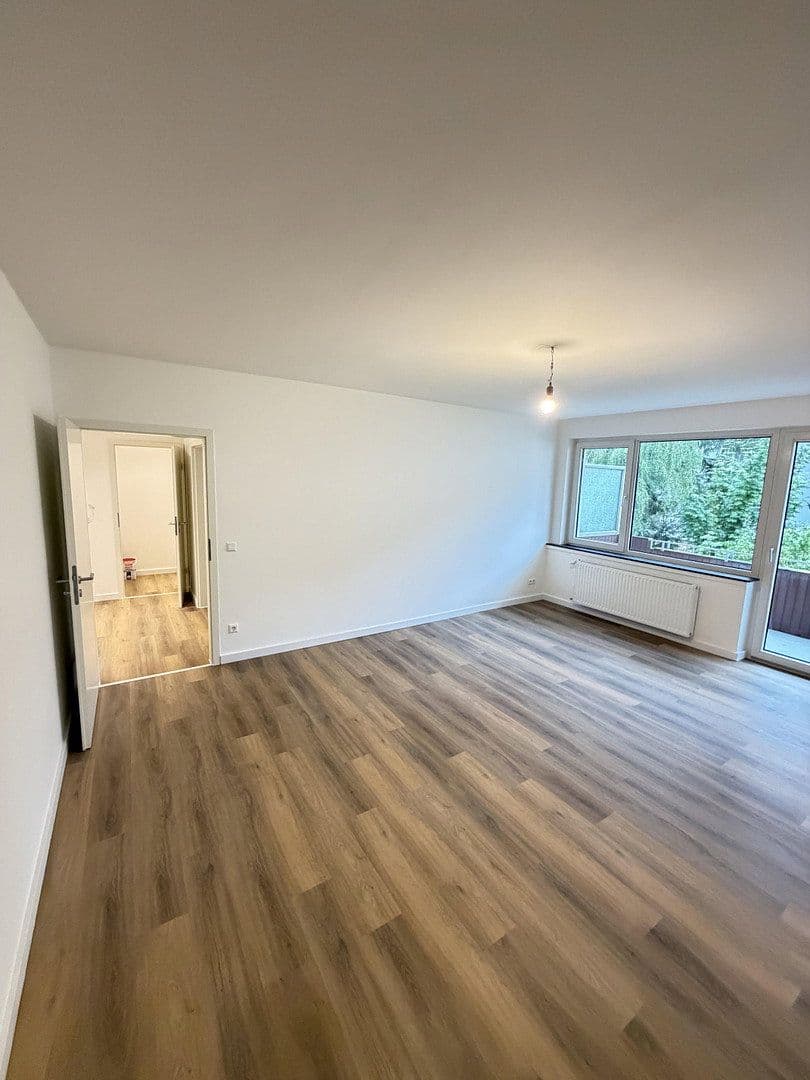Predaj bytu 3-izbový 77 m², Brüder-Grimm-Weg 3, Hannover, Dolné Sasko Predaj bytu 3-izbový 77 m², Brüder-Grimm-Weg 3, Hannover, Dolné Sasko