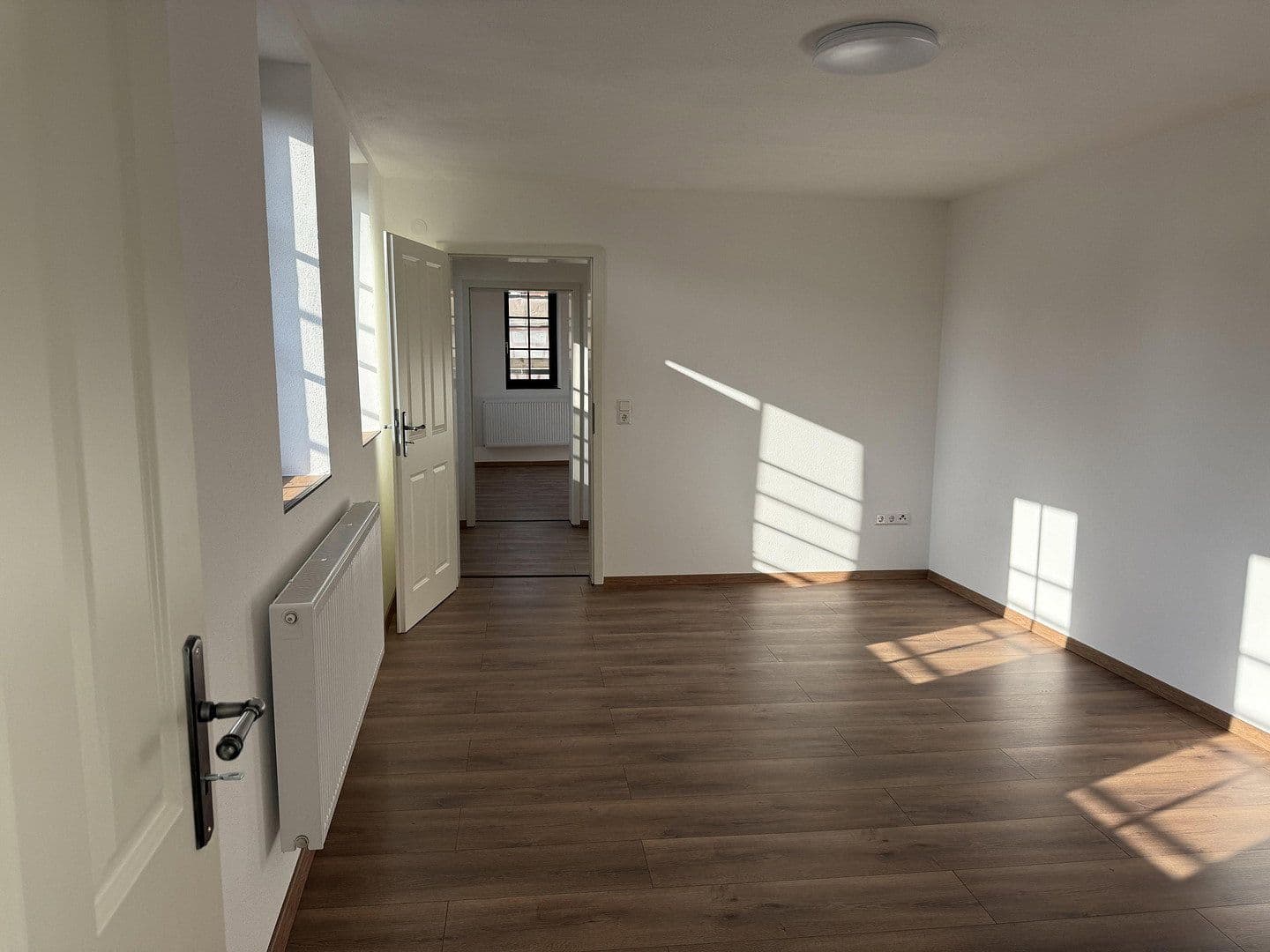 Predaj pozemku 210 m², Dirmstein, Porýnie-Falcko Predaj pozemku 210 m², Dirmstein, Porýnie-Falcko