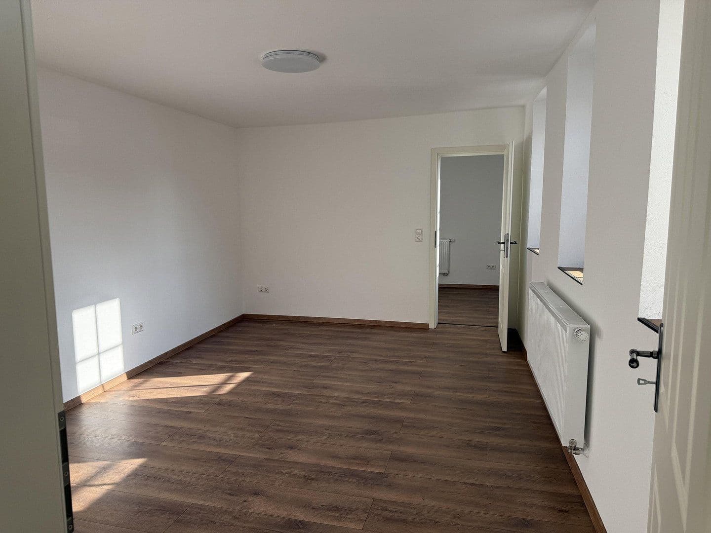Predaj pozemku 210 m², Dirmstein, Porýnie-Falcko Predaj pozemku 210 m², Dirmstein, Porýnie-Falcko