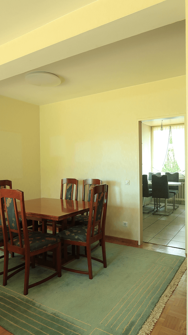 Predaj domu 113 m², pozemok 435 m², Leverkusen, Severné Porýnie - Westfálsko Predaj domu 113 m², pozemok 435 m², Leverkusen, Severné Porýnie - Westfálsko
