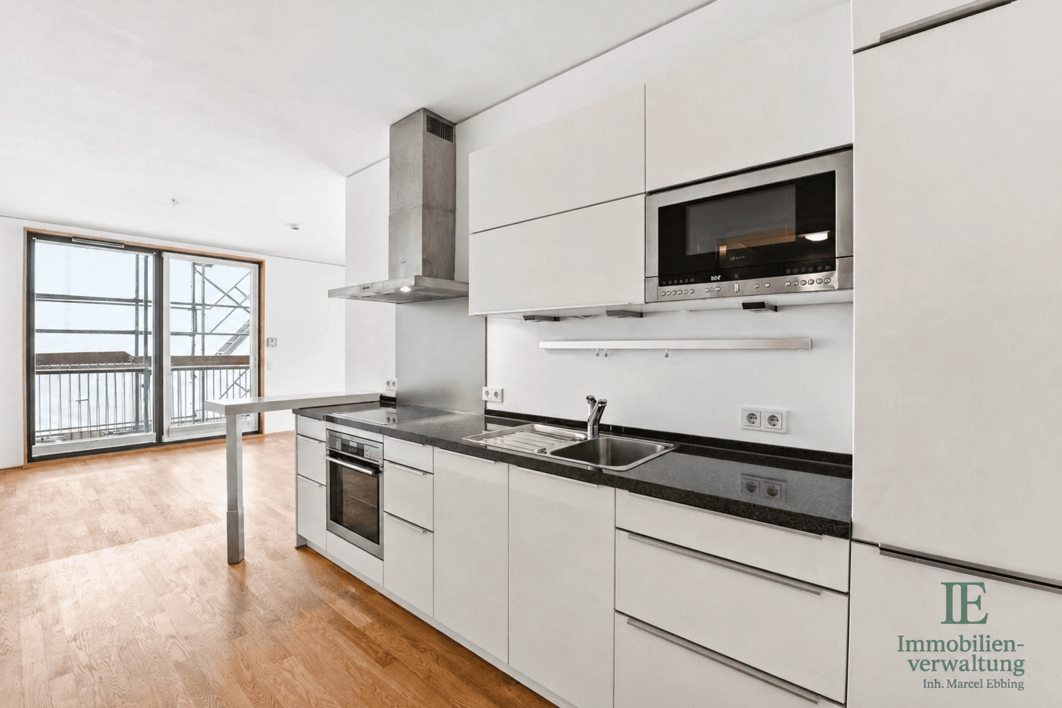 Prenájom bytu 3-izbový 80 m², Hamburg, Hamburg Prenájom bytu 3-izbový 80 m², Hamburg, Hamburg
