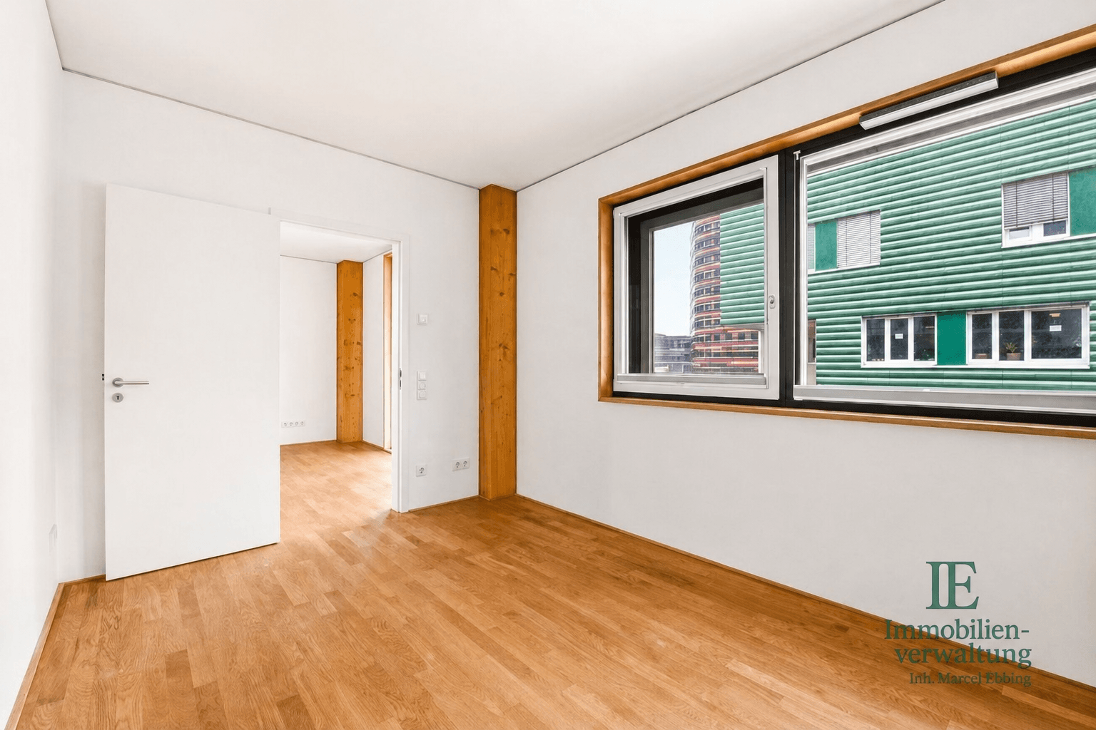 Prenájom bytu 3-izbový 80 m², Hamburg, Hamburg Prenájom bytu 3-izbový 80 m², Hamburg, Hamburg