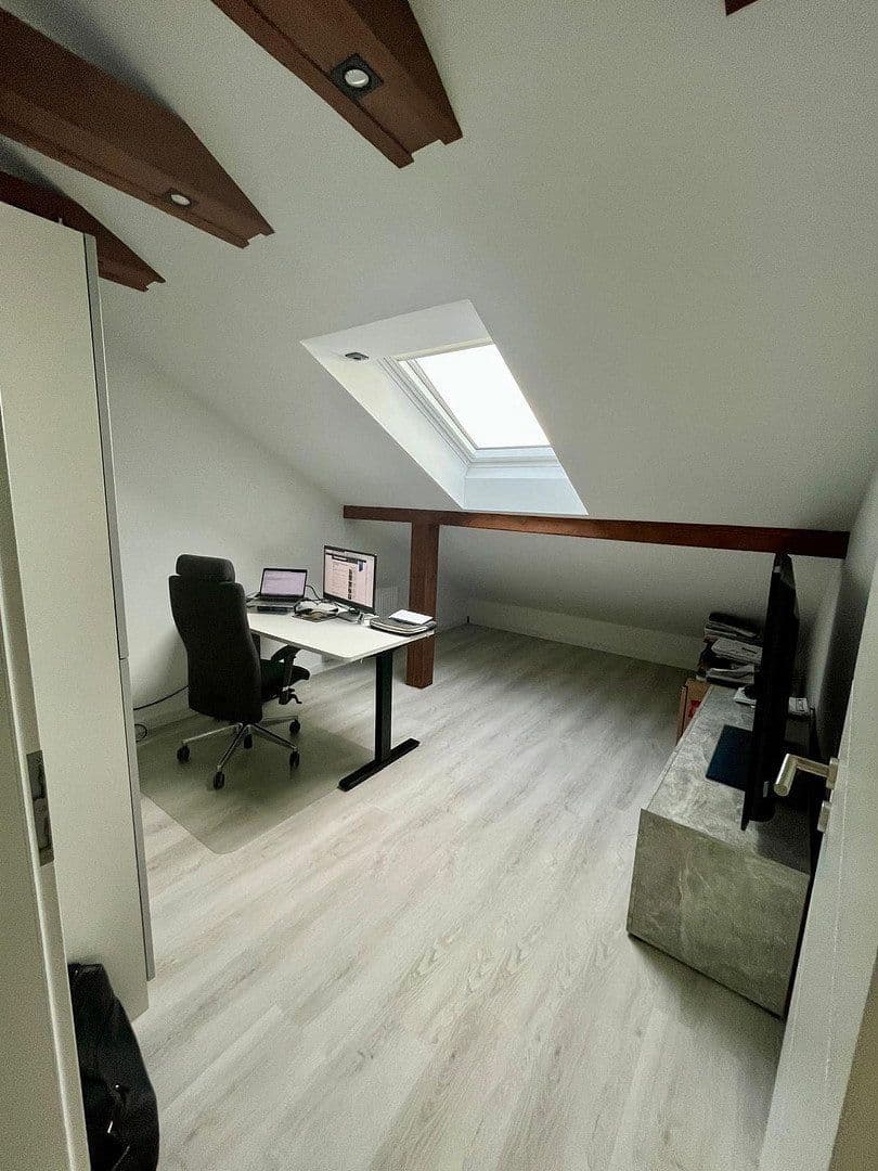 Predaj bytu 4-izbový 112 m², Ustersbach, Bavorsko Predaj bytu 4-izbový 112 m², Ustersbach, Bavorsko