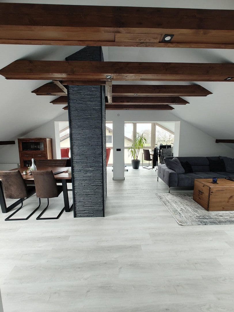 Predaj bytu 4-izbový 112 m², Ustersbach, Bavorsko Predaj bytu 4-izbový 112 m², Ustersbach, Bavorsko
