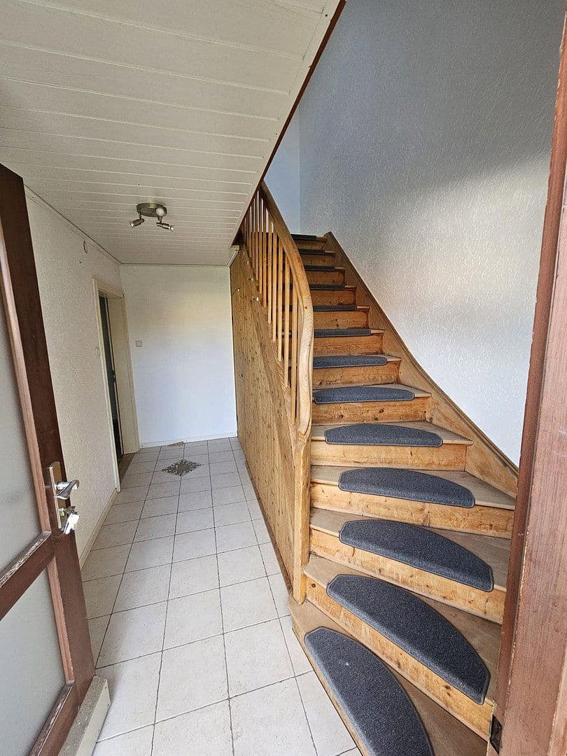 Prenájom domu 120 m², pozemok 350 m², Neuburg, Bavorsko Prenájom domu 120 m², pozemok 350 m², Neuburg, Bavorsko