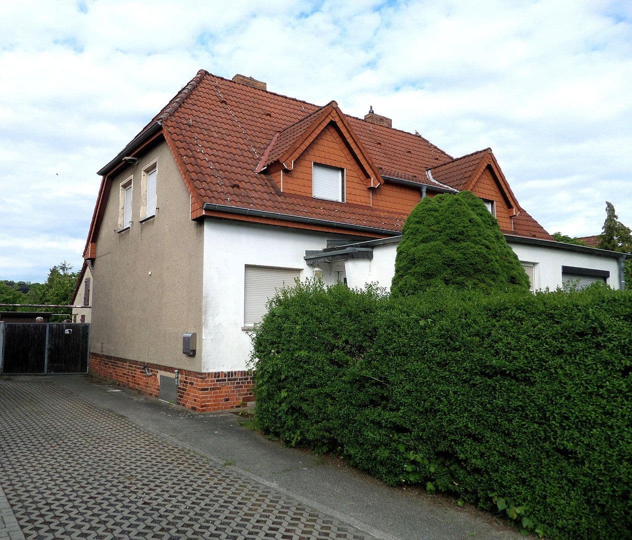 Predaj domu 97 m², pozemok 600 m², Schwarzheide, Brandenbursko Predaj domu 97 m², pozemok 600 m², Schwarzheide, Brandenbursko