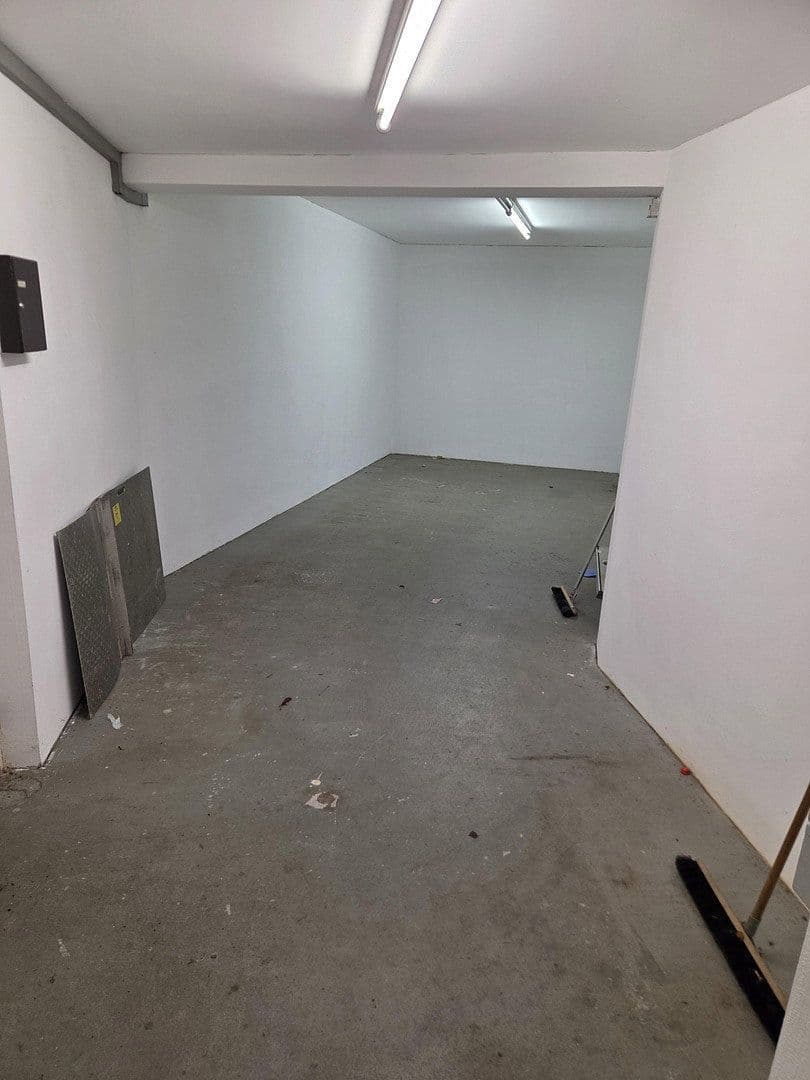 Prenájom kancelárie 60 m², Postplatz 2, Maulbronn, Bádensko-Wurttembersko Prenájom kancelárie 60 m², Postplatz 2, Maulbronn, Bádensko-Wurttembersko