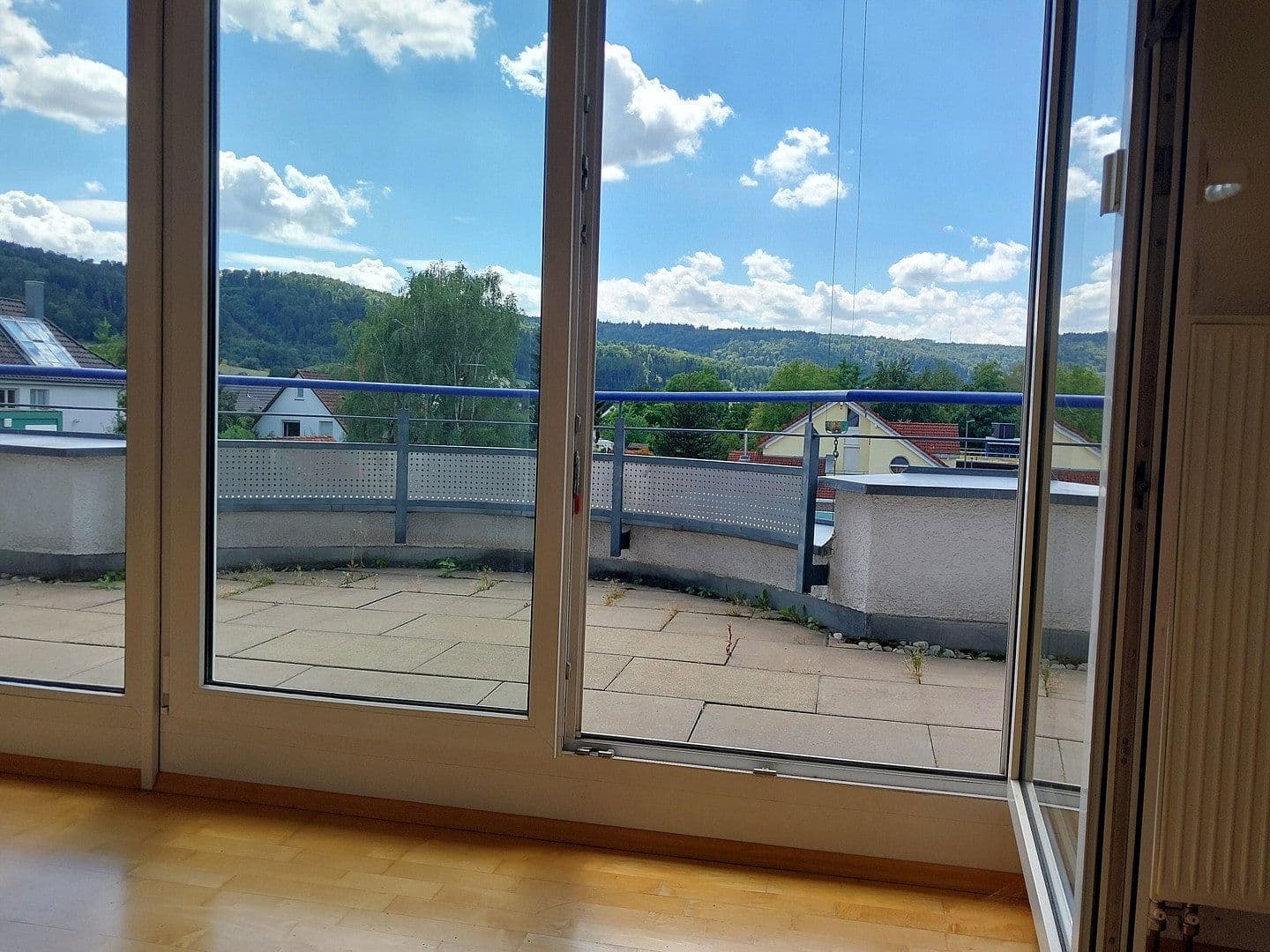 Prenájom bytu 4-izbový 110 m², Lorch, Bádensko-Wurttembersko Prenájom bytu 4-izbový 110 m², Lorch, Bádensko-Wurttembersko