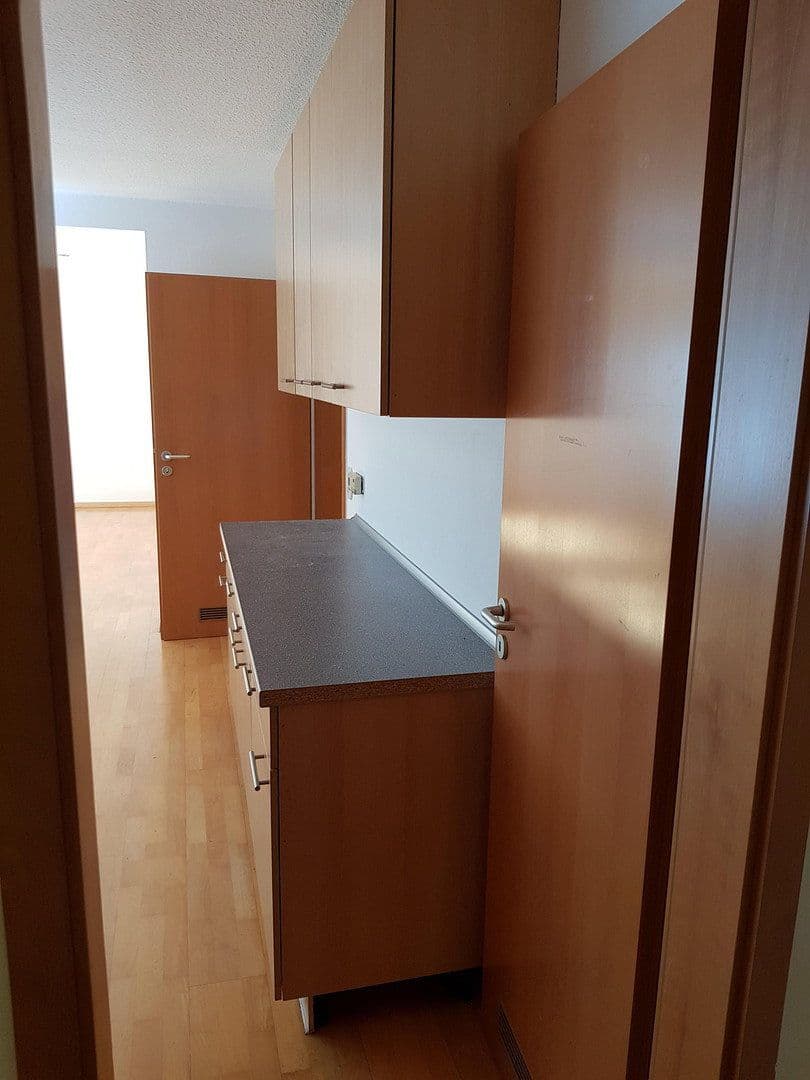 Prenájom bytu 3-izbový 78 m², Calden, Hesensko Prenájom bytu 3-izbový 78 m², Calden, Hesensko