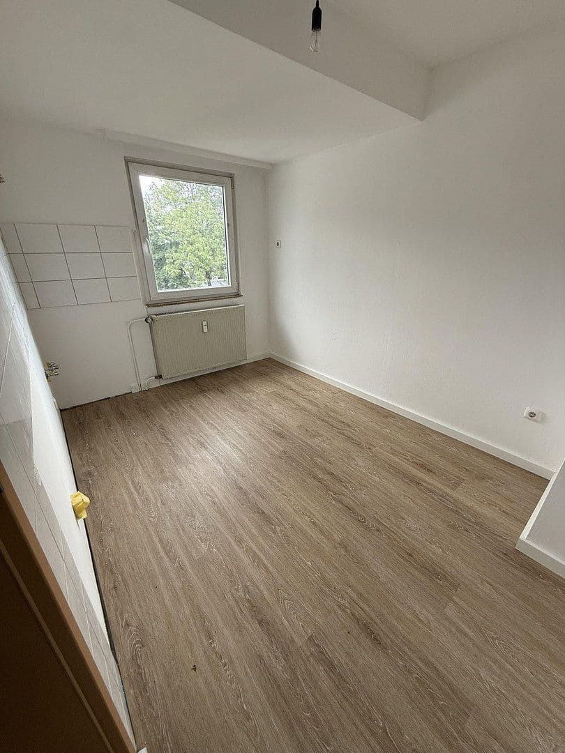 Prenájom bytu 2-izbový 47 m², Lüdenscheid, Severné Porýnie - Westfálsko Prenájom bytu 2-izbový 47 m², Lüdenscheid, Severné Porýnie - Westfálsko