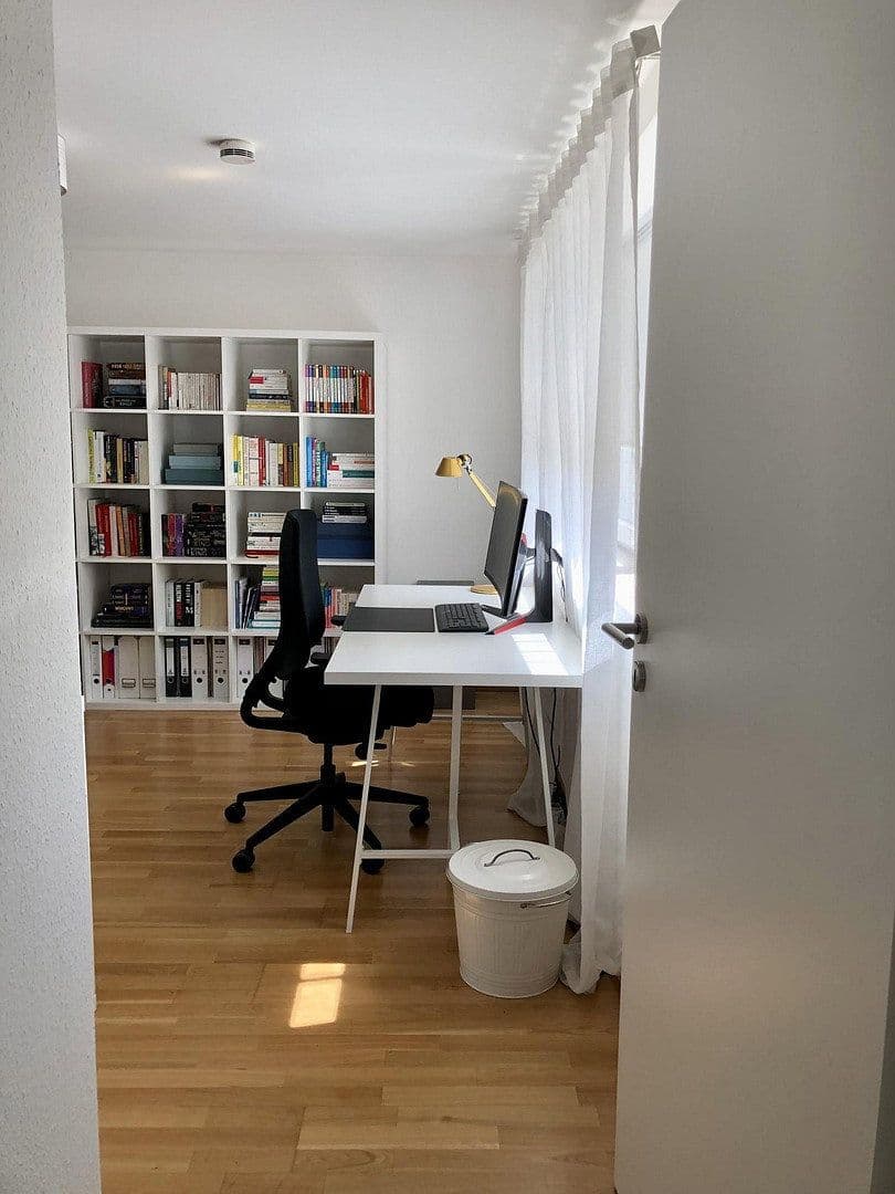 Predaj domu 262 m², pozemok 235 m², Konz, Porýnie-Falcko Predaj domu 262 m², pozemok 235 m², Konz, Porýnie-Falcko