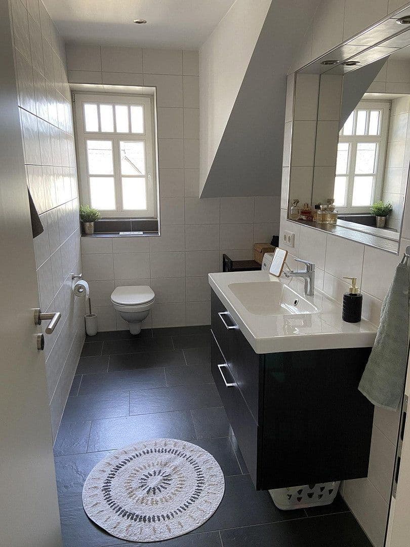 Predaj domu 262 m², pozemok 235 m², Konz, Porýnie-Falcko Predaj domu 262 m², pozemok 235 m², Konz, Porýnie-Falcko