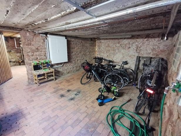 Predaj domu 262 m², pozemok 235 m², Konz, Porýnie-Falcko Predaj domu 262 m², pozemok 235 m², Konz, Porýnie-Falcko