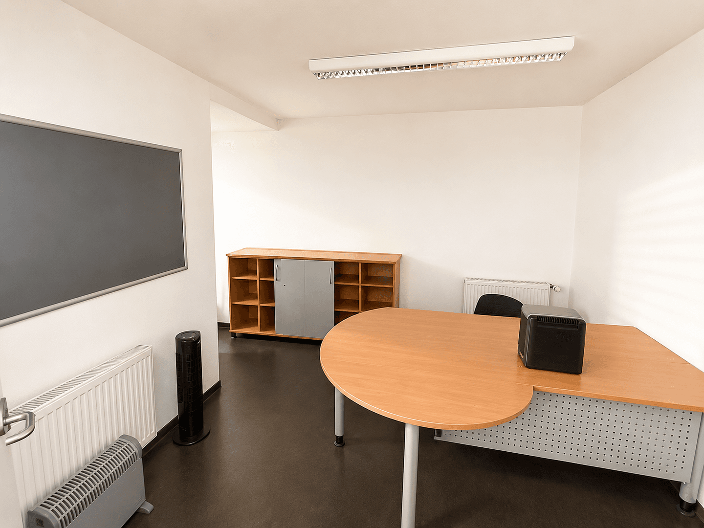 Prenájom nebytového priestoru 1.400 m², Osterweder Straße 5, Worpswede, Dolné Sasko Prenájom nebytového priestoru 1.400 m², Osterweder Straße 5, Worpswede, Dolné Sasko