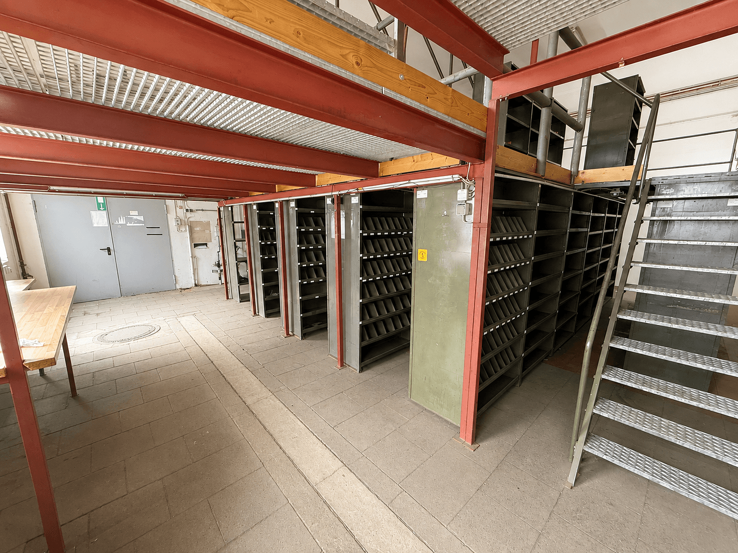 Prenájom nebytového priestoru 1.400 m², Osterweder Straße 5, Worpswede, Dolné Sasko Prenájom nebytového priestoru 1.400 m², Osterweder Straße 5, Worpswede, Dolné Sasko