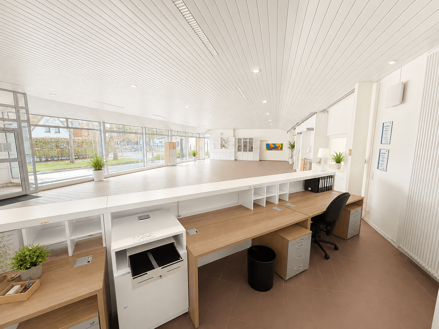Prenájom nebytového priestoru 1.400 m², Osterweder Straße 5, Worpswede, Dolné Sasko Prenájom nebytového priestoru 1.400 m², Osterweder Straße 5, Worpswede, Dolné Sasko