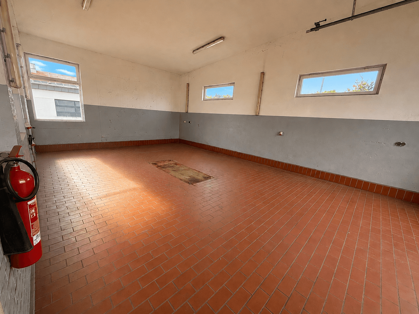 Prenájom nebytového priestoru 1.400 m², Osterweder Straße 5, Worpswede, Dolné Sasko Prenájom nebytového priestoru 1.400 m², Osterweder Straße 5, Worpswede, Dolné Sasko