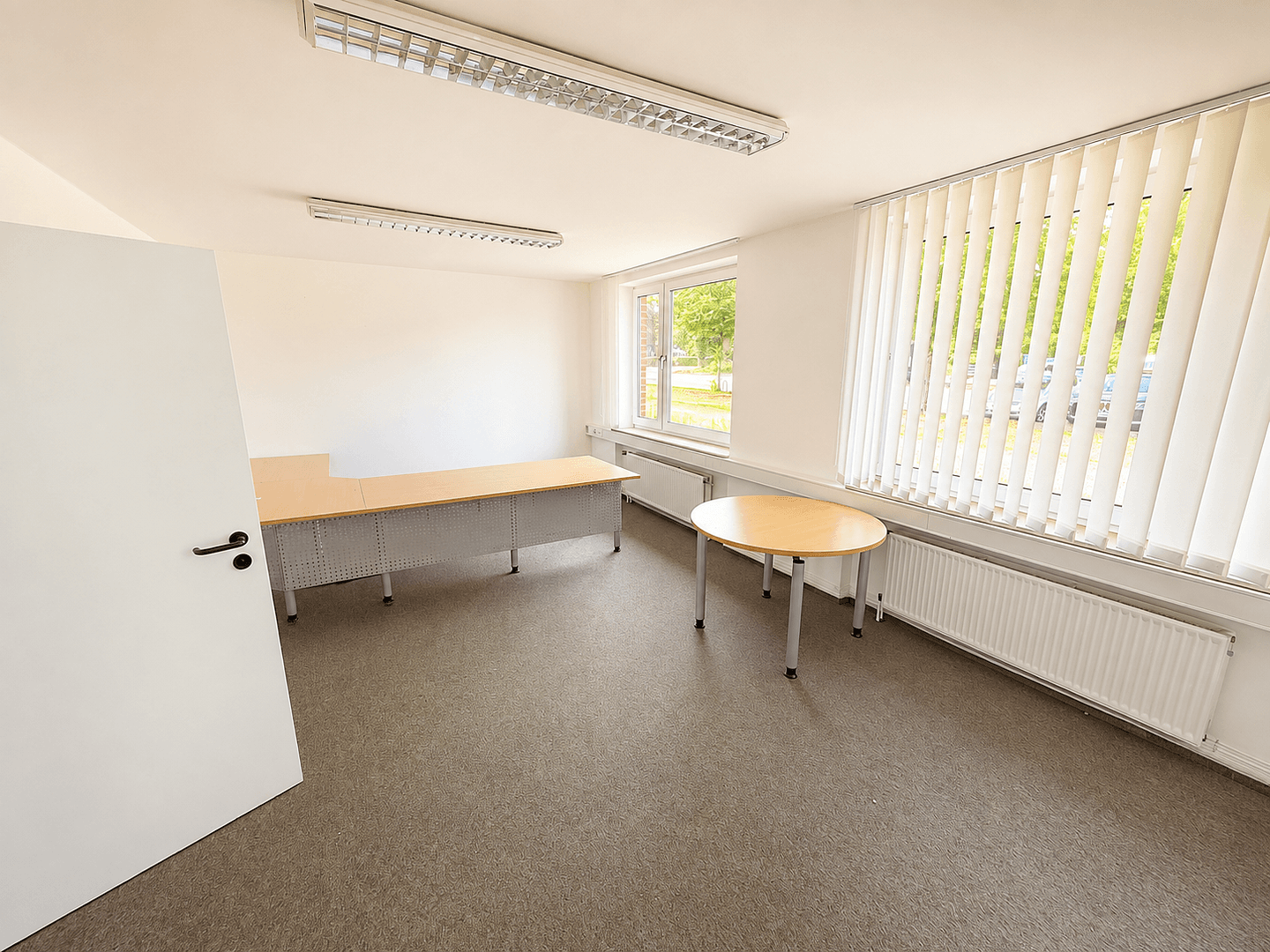 Prenájom nebytového priestoru 1.400 m², Osterweder Straße 5, Worpswede, Dolné Sasko Prenájom nebytového priestoru 1.400 m², Osterweder Straße 5, Worpswede, Dolné Sasko