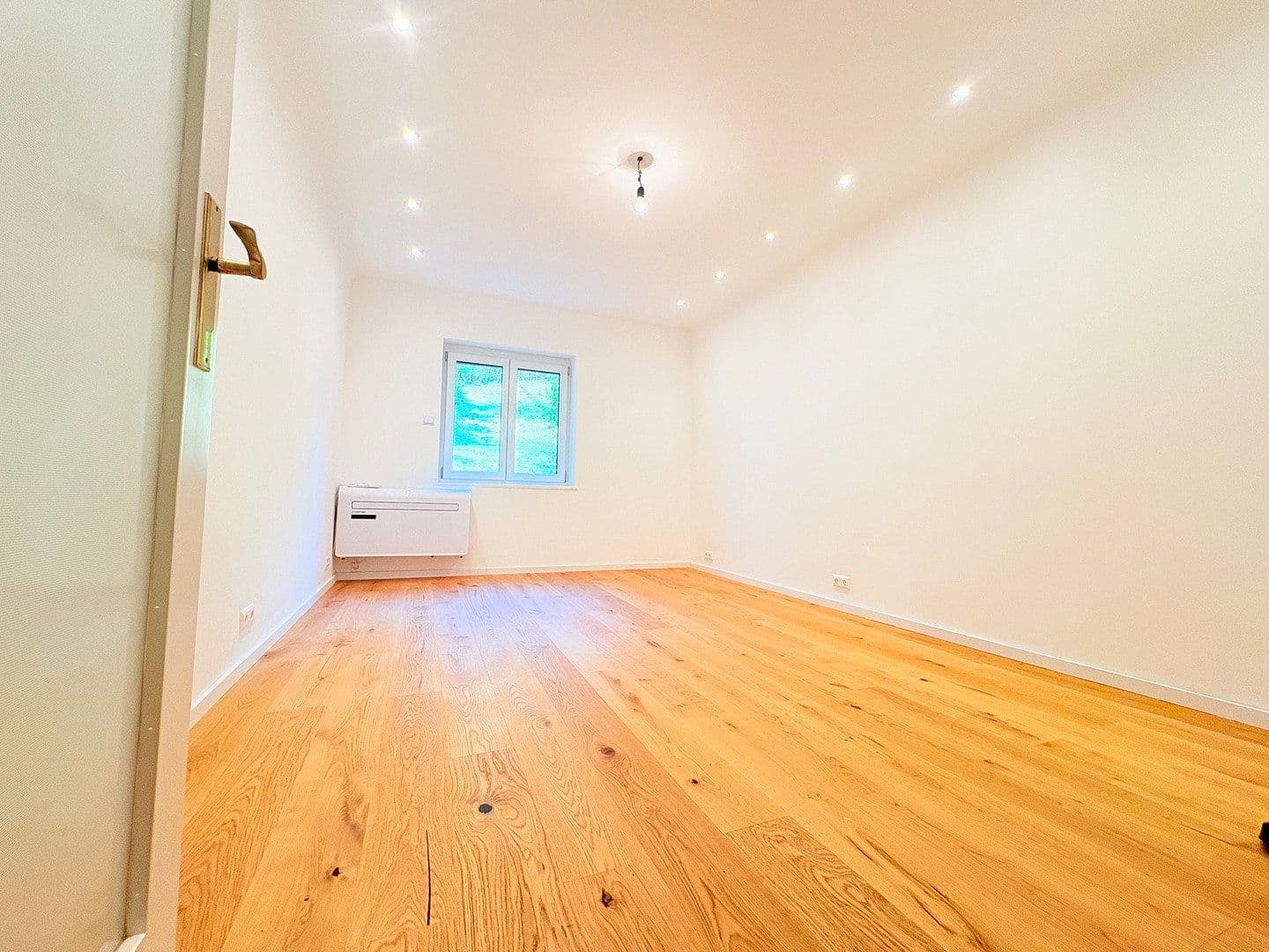 Prenájom bytu 1-izbový 26 m², Pötzleinsdorfer Straße 194, Wien, Viedeň Prenájom bytu 1-izbový 26 m², Pötzleinsdorfer Straße 194, Wien, Viedeň