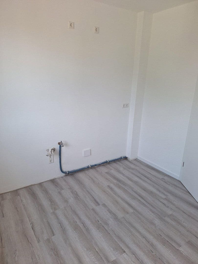 Prenájom bytu 3-izbový 100 m², Bad Nenndorf, Dolné Sasko Prenájom bytu 3-izbový 100 m², Bad Nenndorf, Dolné Sasko