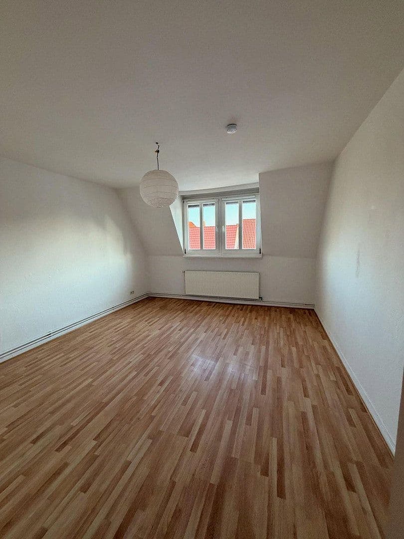 Prenájom bytu 3-izbový 100 m², Martintistr. 17a, Osnabrück, Dolné Sasko Prenájom bytu 3-izbový 100 m², Martintistr. 17a, Osnabrück, Dolné Sasko
