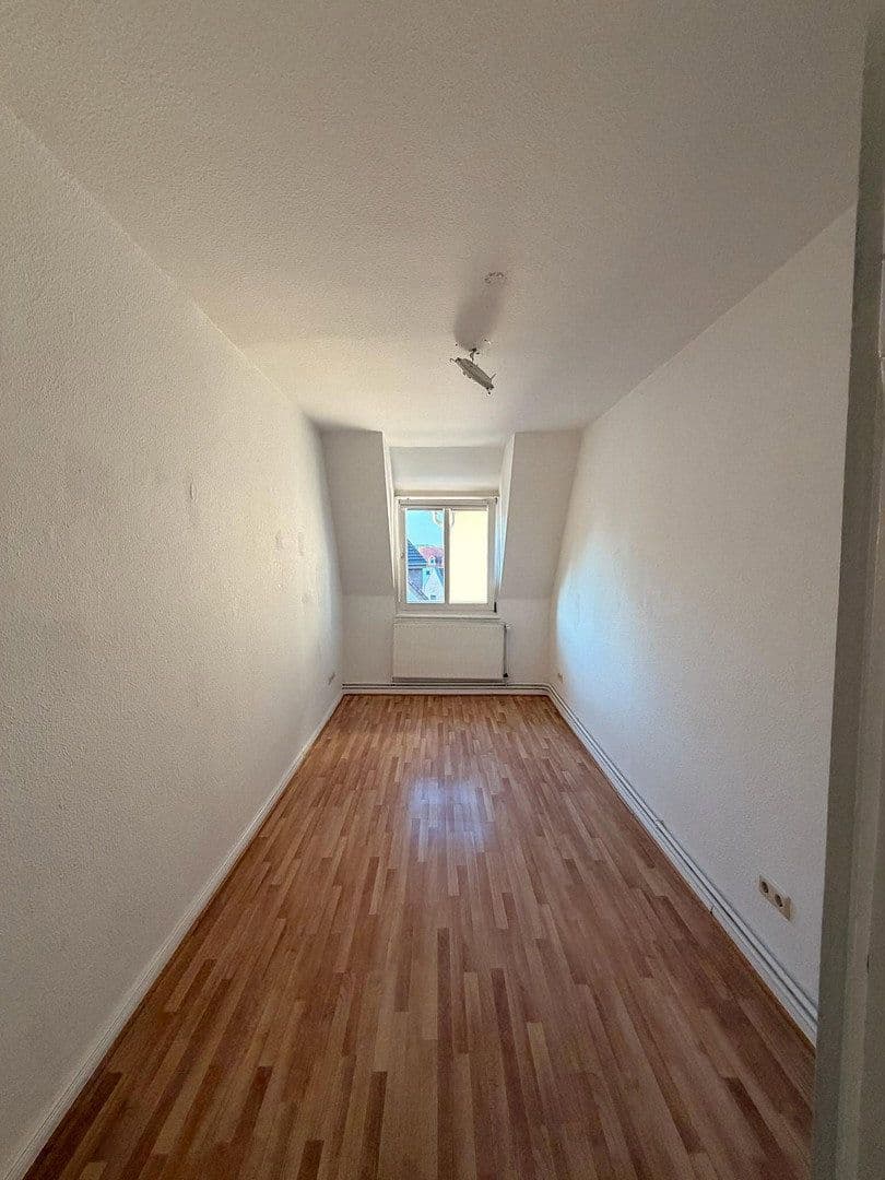 Prenájom bytu 3-izbový 100 m², Martintistr. 17a, Osnabrück, Dolné Sasko Prenájom bytu 3-izbový 100 m², Martintistr. 17a, Osnabrück, Dolné Sasko