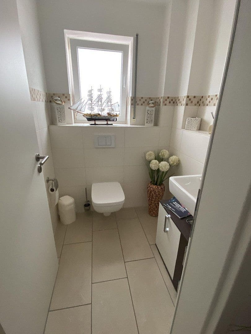 Predaj bytu 4-izbový 135 m², Albert-Einstein-Allee 26, Limburgerhof, Porýnie-Falcko Predaj bytu 4-izbový 135 m², Albert-Einstein-Allee 26, Limburgerhof, Porýnie-Falcko